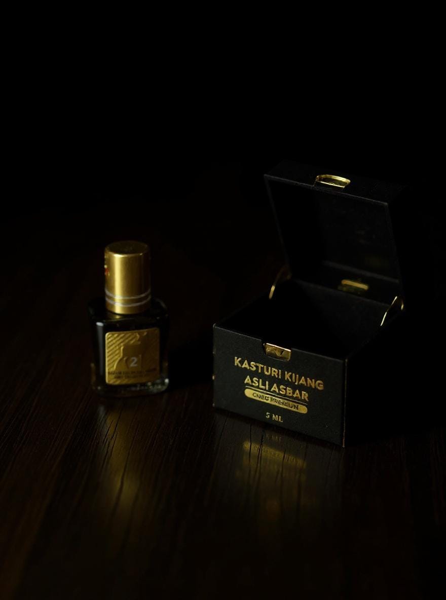 Pure Malaysia Musk Deer Perfume Oil Roll-On 6ml – Long Lasting Natural Unisex Attar Fragrance